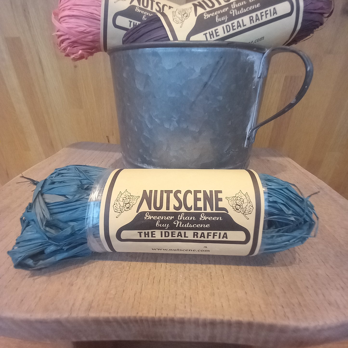 Nutscene Raffia