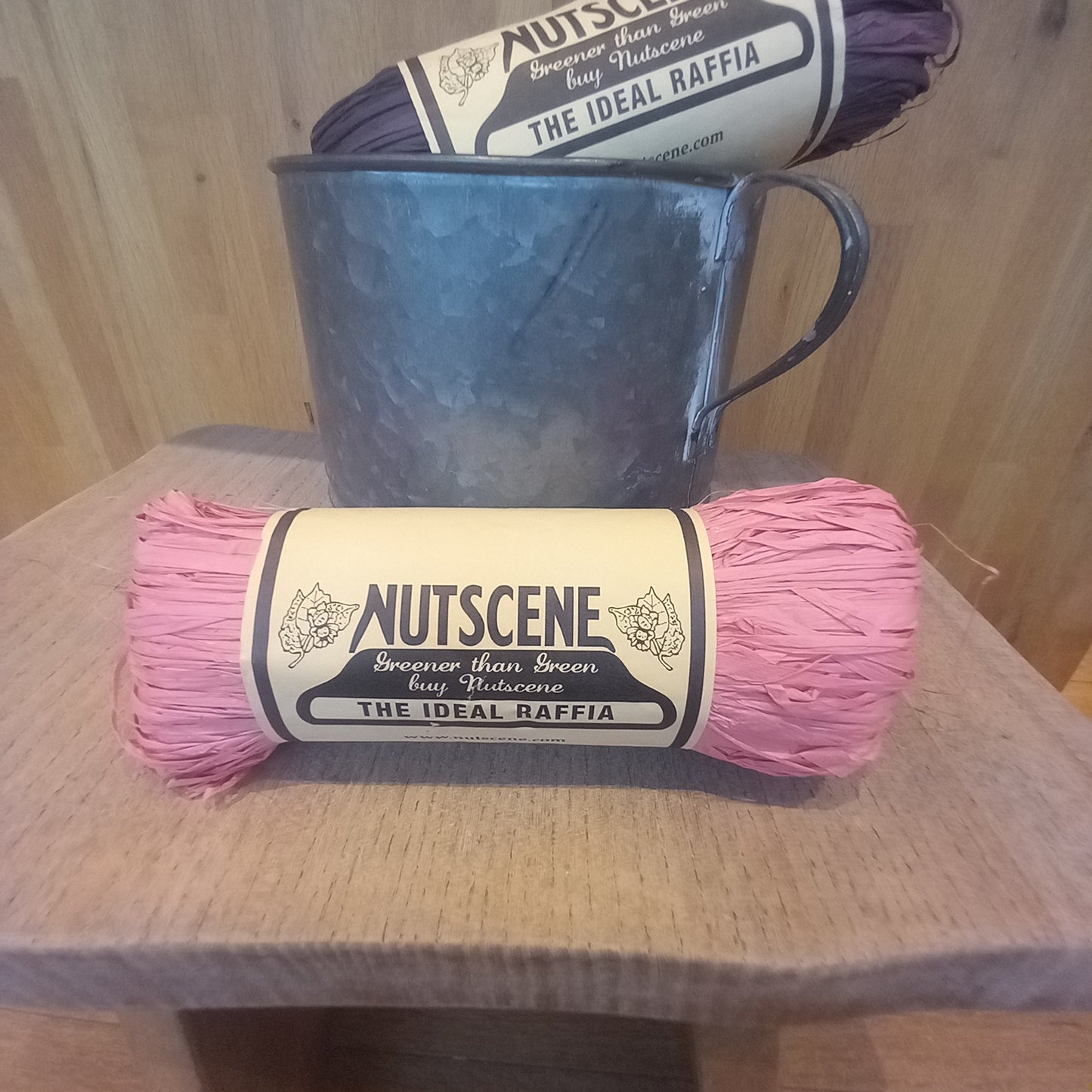 Nutscene Raffia