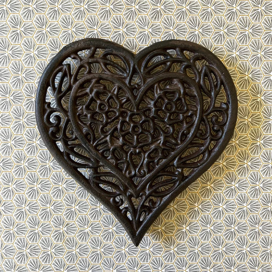 Cast Iron Heart Shaped Ornate Trivet Stand for Hot Pans or Dishes