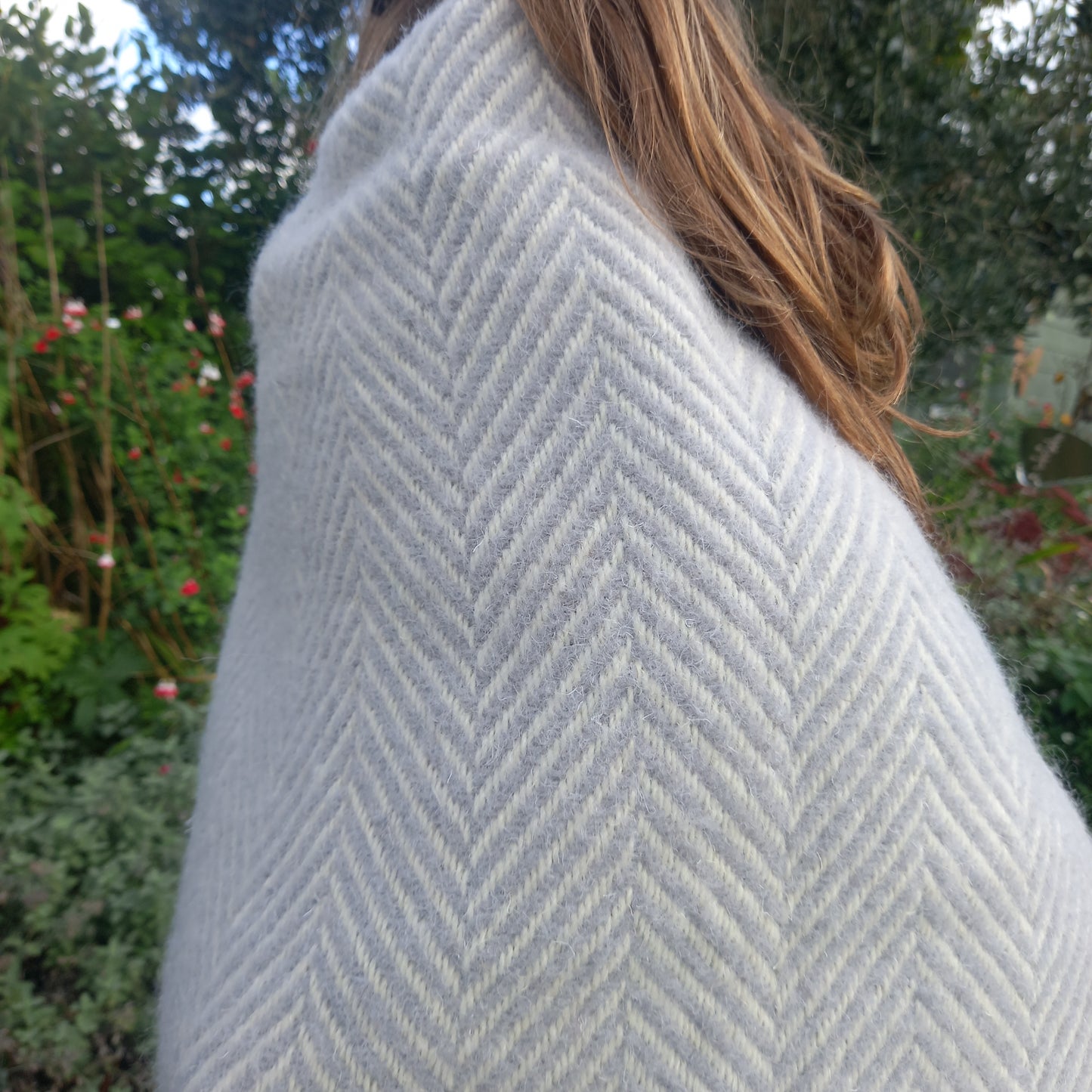 Chevron Tibet Throw - Dove Grey with Cream Fringe (200 x 146 cm)