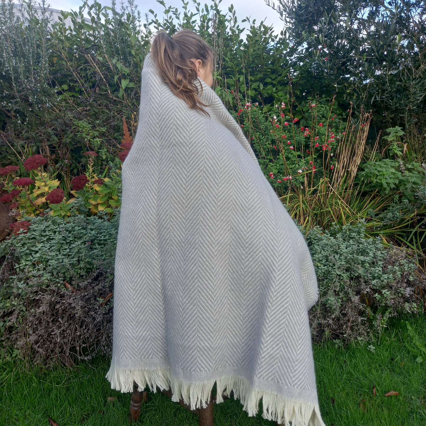 Chevron Tibet Throw - Dove Grey with Cream Fringe (200 x 146 cm)